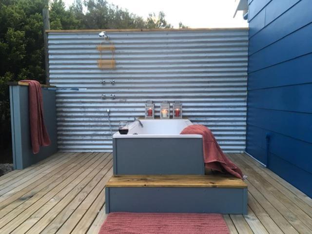 The Woolshed And Farmhouse Blue, Bruny Island Barnes Bay Exterior foto
